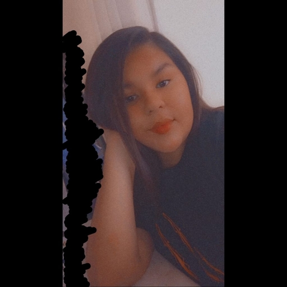 nayeli_flores